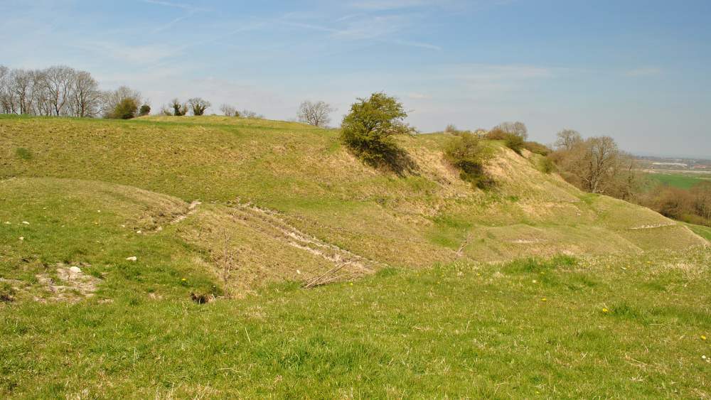 A hill mound in Swindon that is Bincknoll Castle