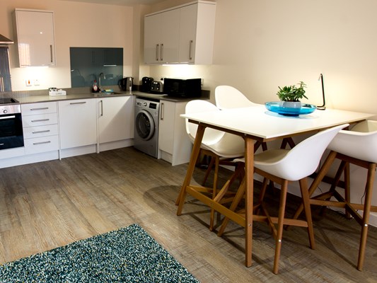 Charles Hope Southampton City Apartments 2 Bedroom Apartment Kitchen Dining Area