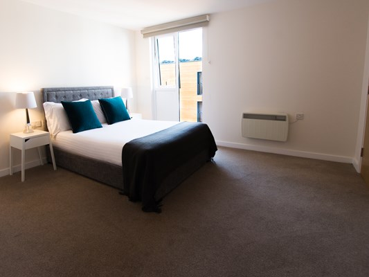 Charles Hope Southampton City Apartments 2 Bedroom Apartment Bedroom.D