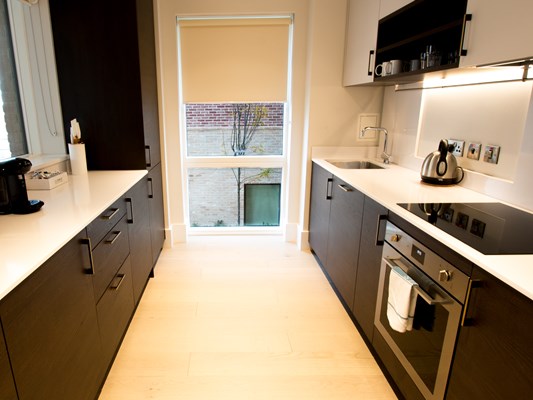 Charles Hope Heathrow North 2 Bedroom Apartment Kitchen