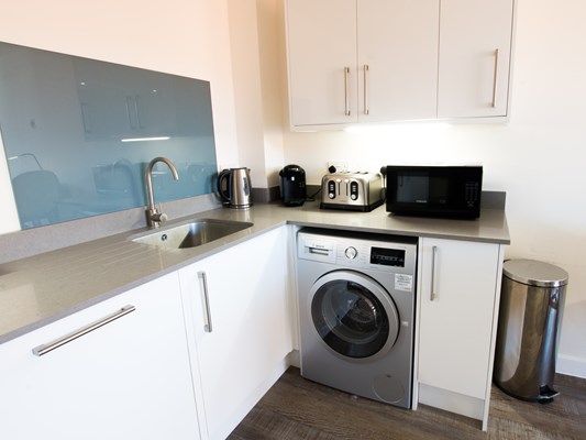 Charles Hope Southampton City Apartments 2 Bedroom Apartment Kitchen