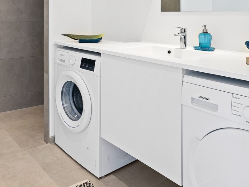 Charles Hope Apartments with washer dryers