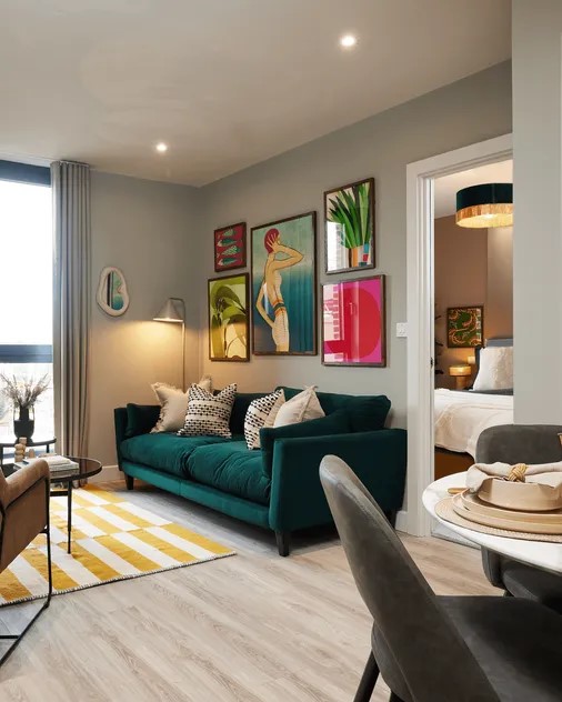 Hove By Charles Hope (2)