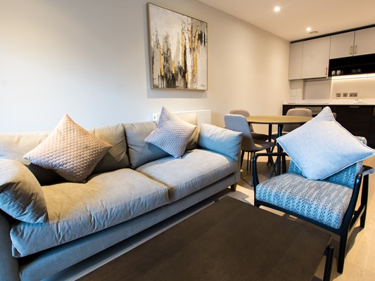 Charles Hope Heathrow North 1 Bedroom Apartment Kitchen Lounge Diner