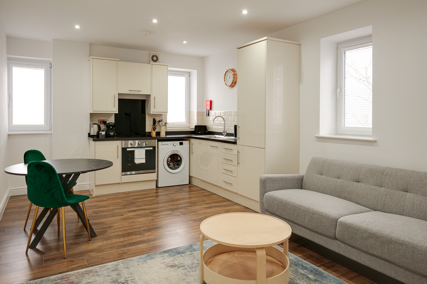 Swindon One Bedroom Executive Serviced Apartment Open Plan Living Area