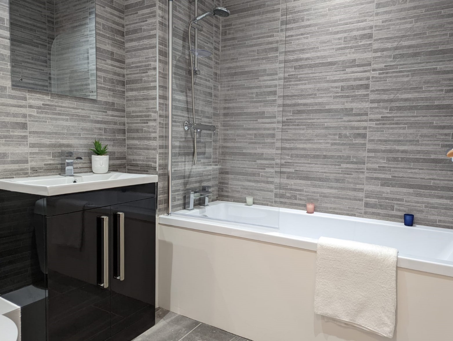 Charles Hope Swindon Bathroom (2)