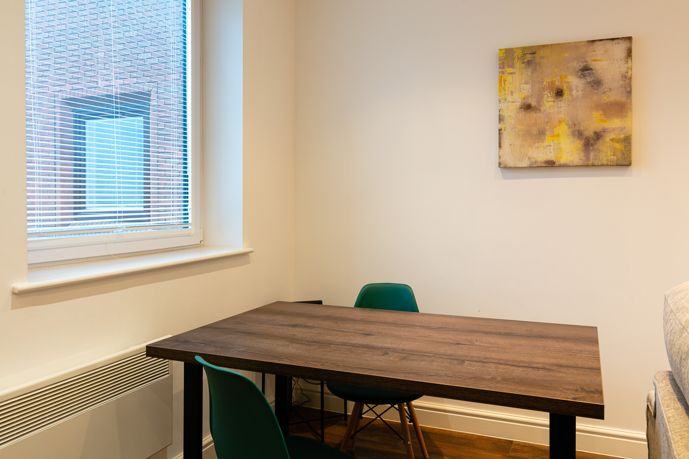 Swindon One Bedroom Shower Only Serviced Apartment Dining Table Area