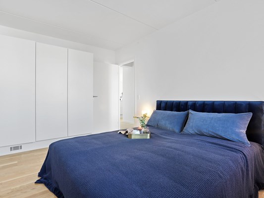 Charles Hope Copenhagen West 3 Bedroom Apartment Bedroom.A