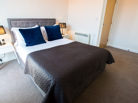 Charles Hope Southampton City Apartments 1 And 2 Bedroom Apartment Bedroom.B