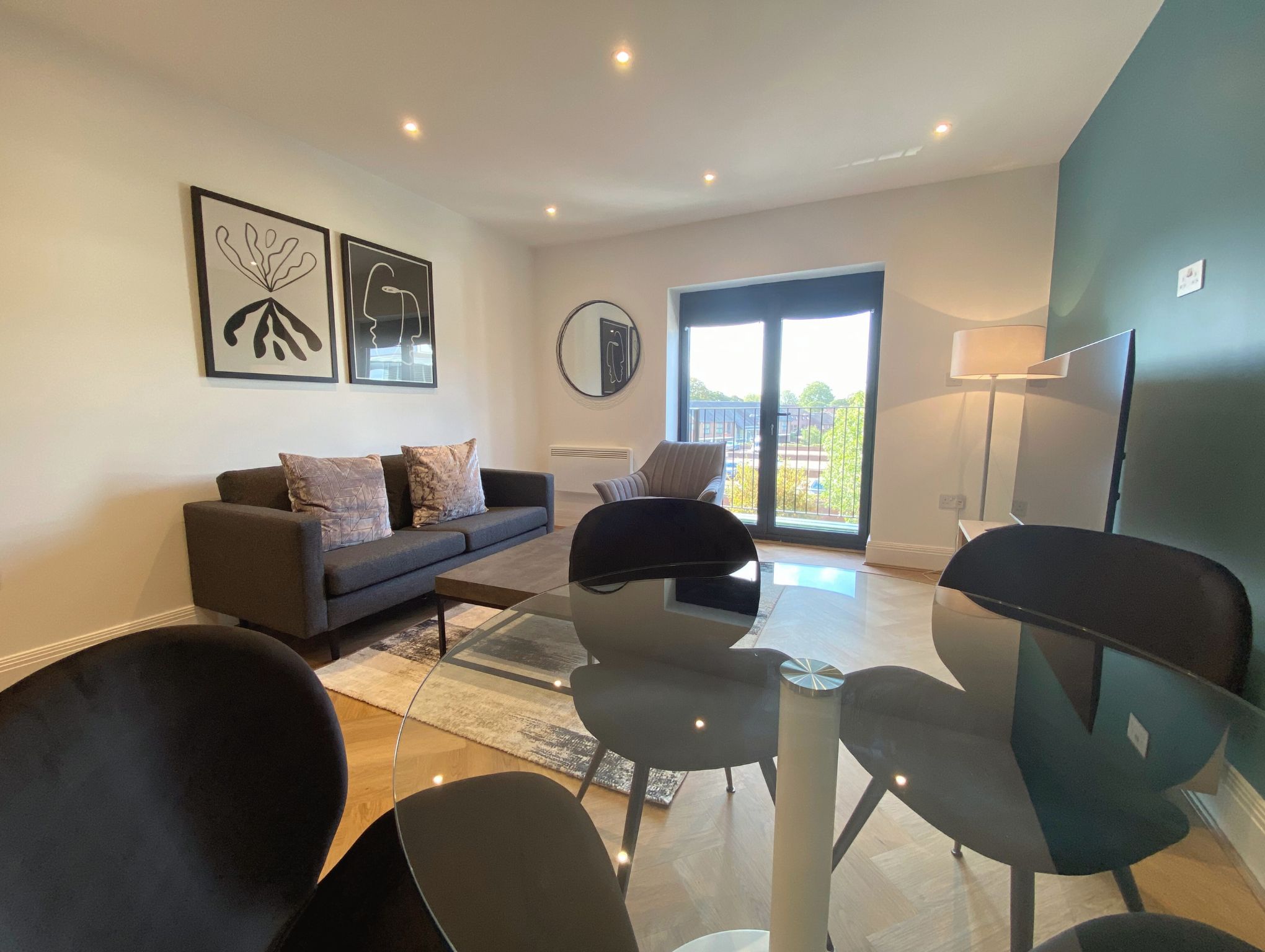 Open Plan Serviced Apartments Staines